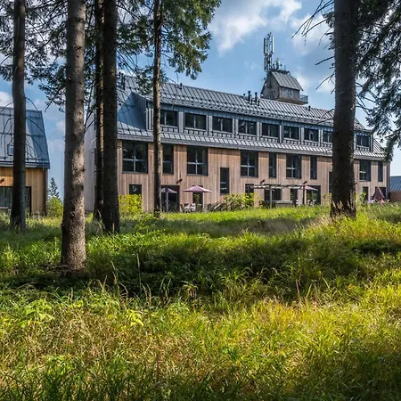 Kralovka Lägenhetshotell 4*