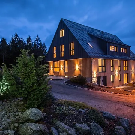 Lägenhetshotell Kralovka Bedřichov