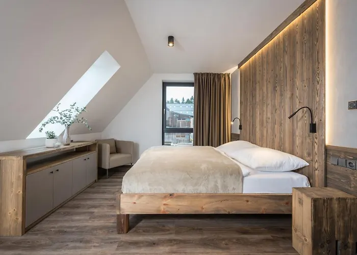 Aparthotel Královka 4*