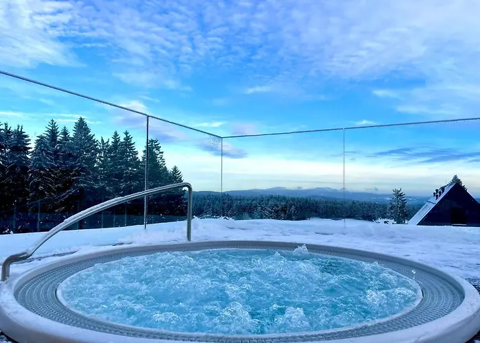 Aparthotel Královka 4*