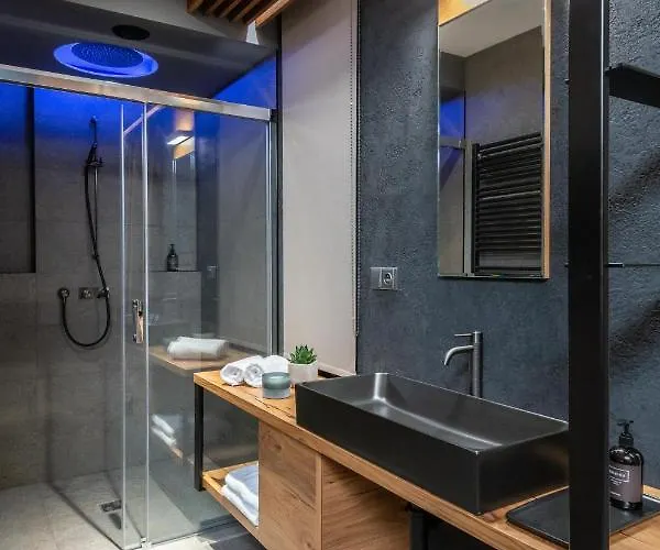 Královka Aparthotel 4*